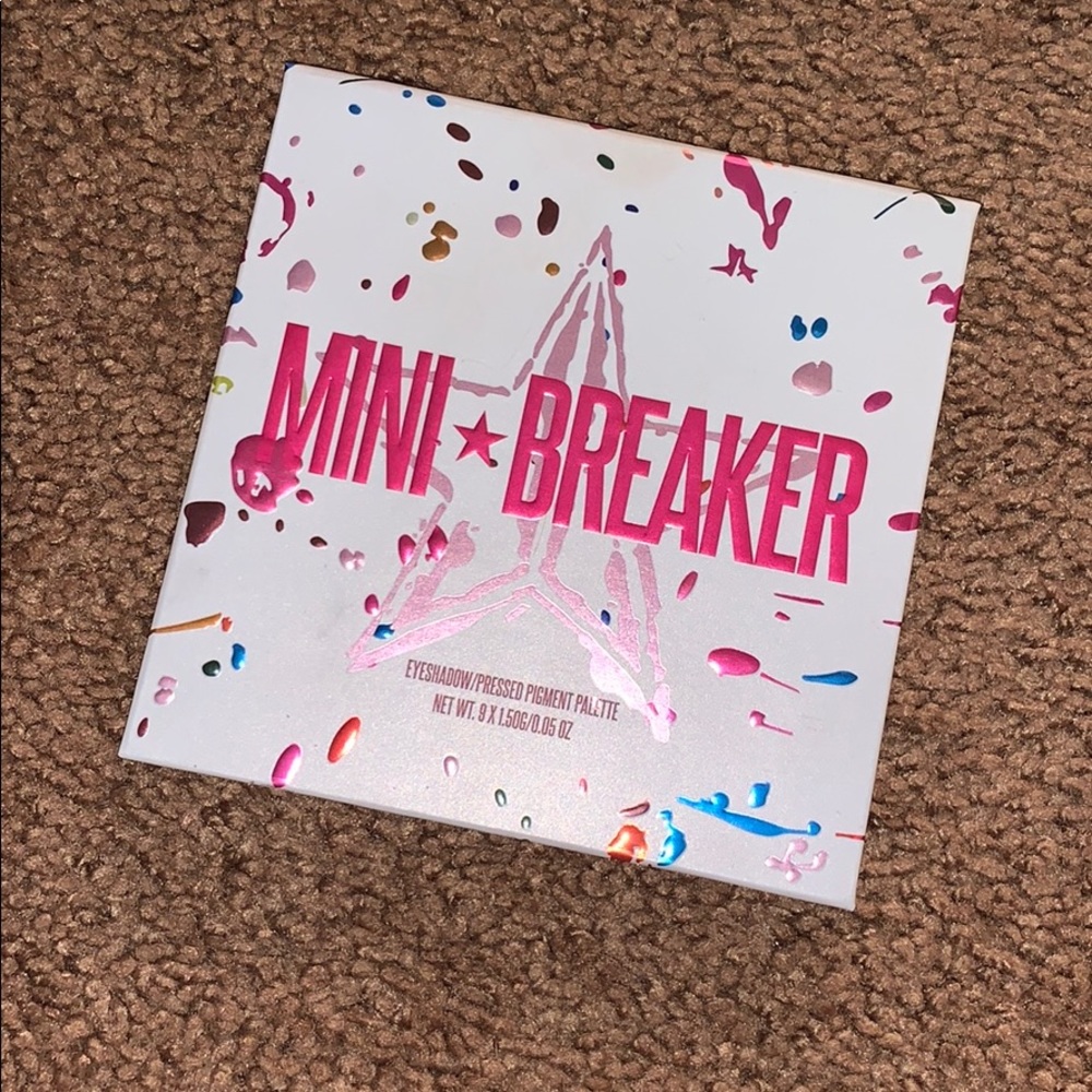 Mini jawbreaker palette